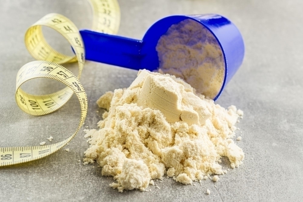 whey protein powder scoop measuring tape 1