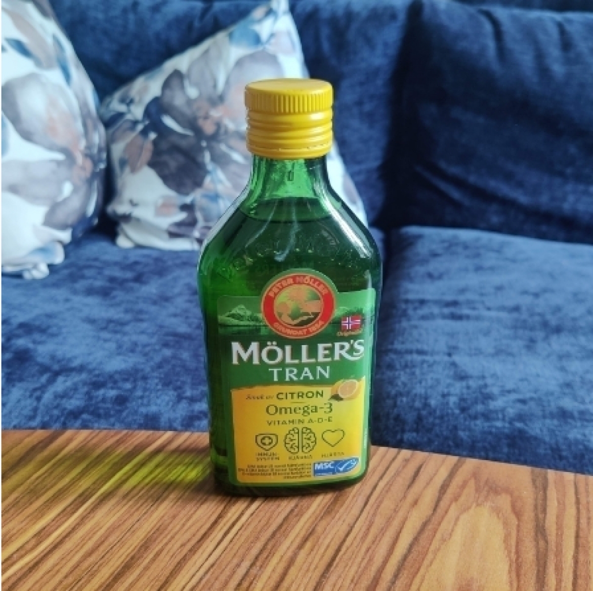 Möllers Tran på soffbord hemma foto från vår åtta veckor långa användning