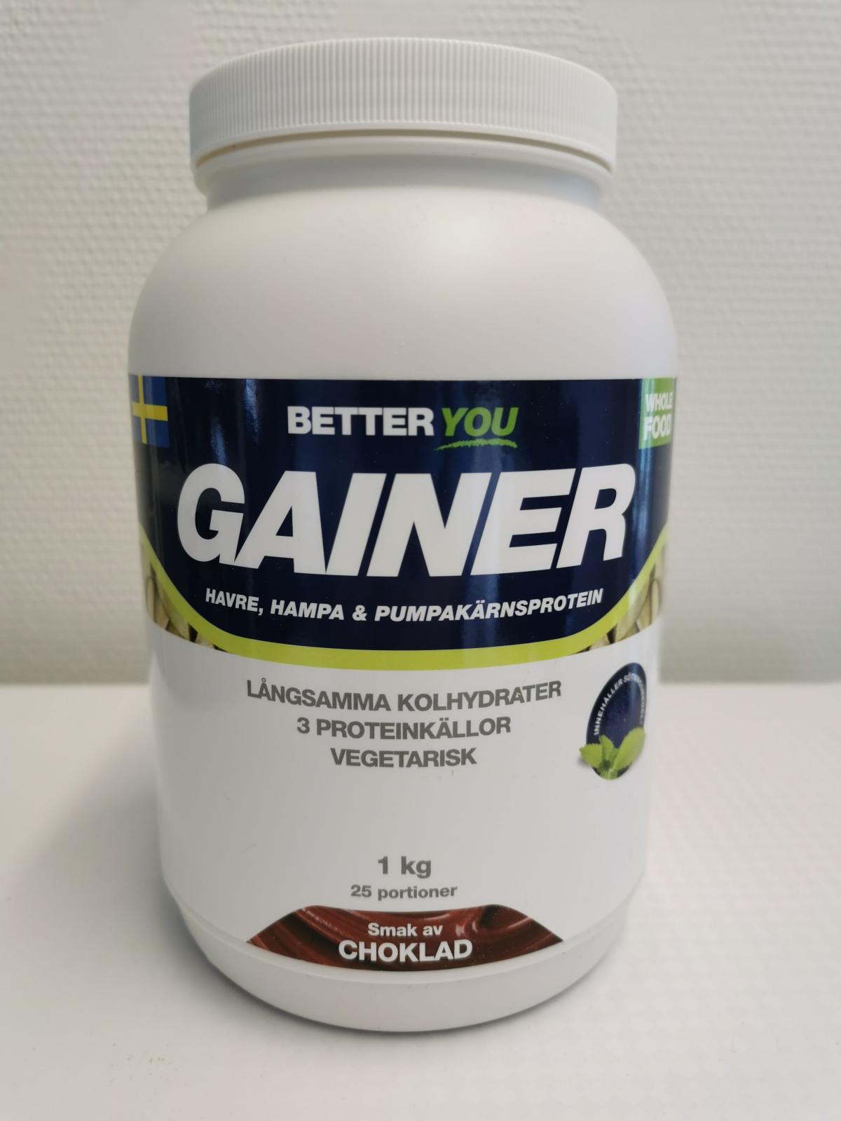 Produktbild av Better You Vegetarisk Gainer mot vit bakgrund fotad av oss
