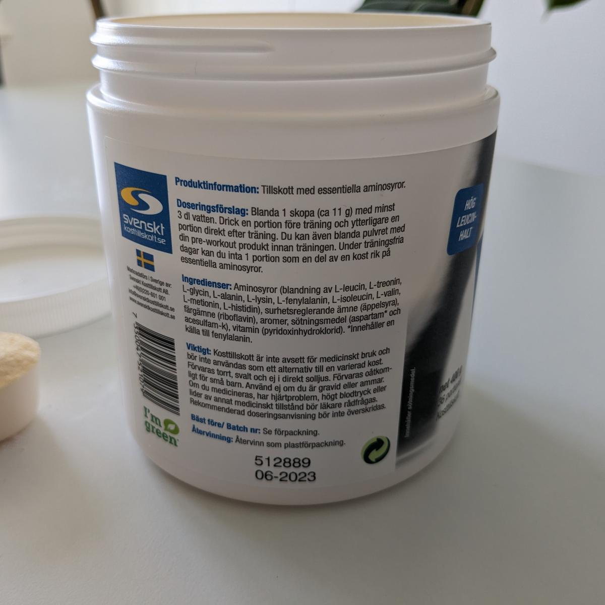 Baksida på Core EAA med innehållsdeklaration och dosering, foto från vårt test