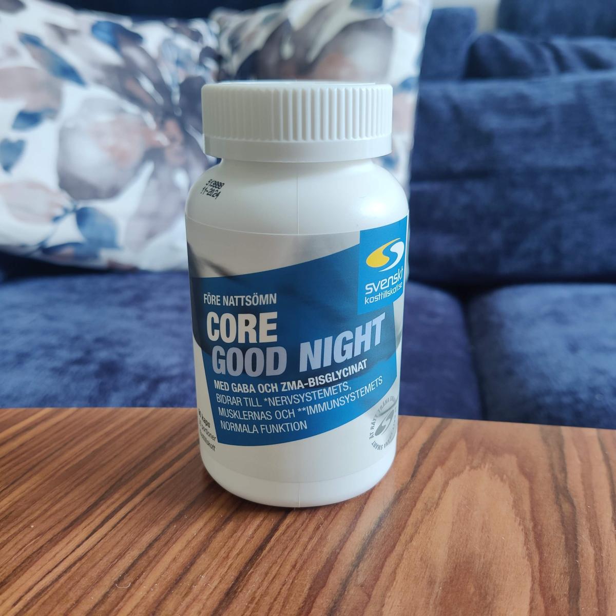 Core Good Night etikett med innehåll och dosering vårt foto