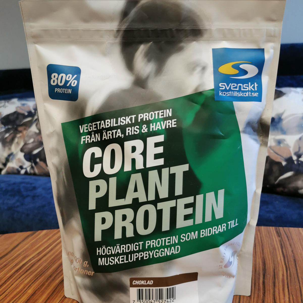 Core Plant Protein baksida med näringsinfo fotad under vårt test