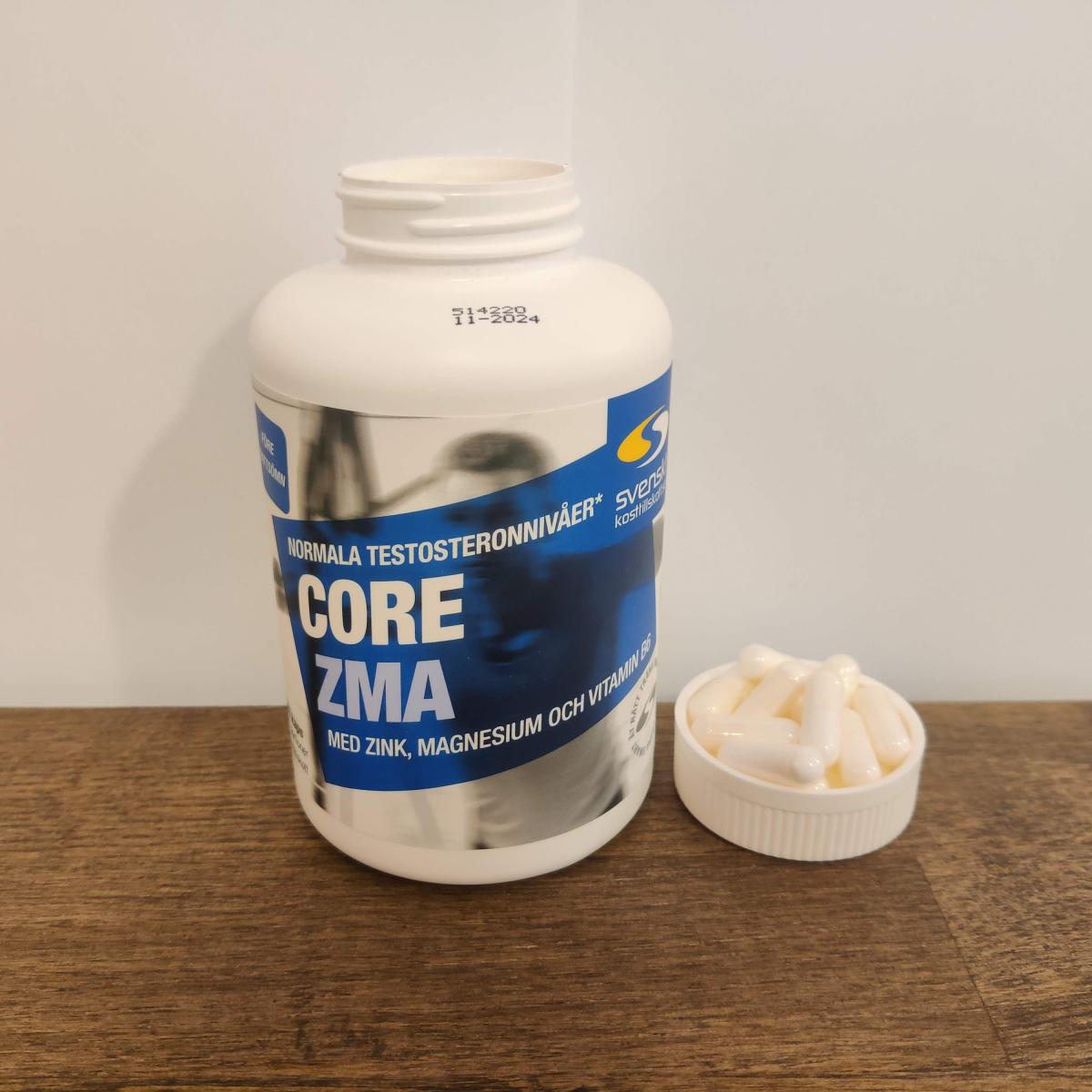 Core ZMA burk och kapslar på träbord, tagen av oss under testet