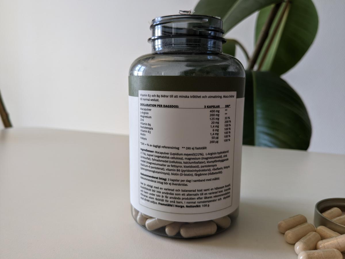 Baketikett med innehåll på Elexir Maca L-arginin, foto i vår recension