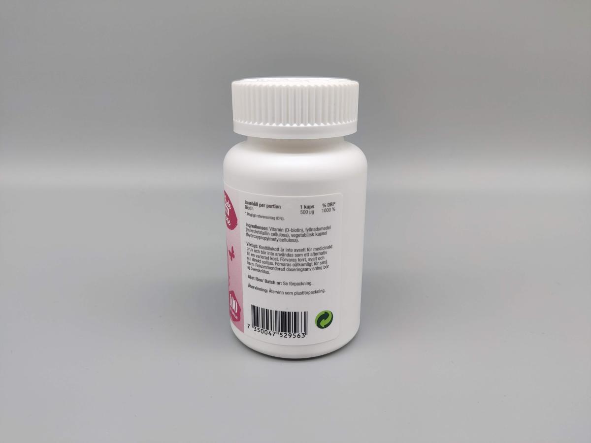 Healthwell Biotin 500 baksida med ingredienslista och näringsdeklaration, foto av oss