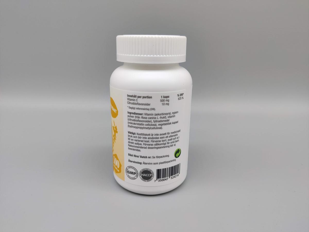 Healthwell Vitamin C baksida med ingredienser och näringsinnehåll foto taget av oss