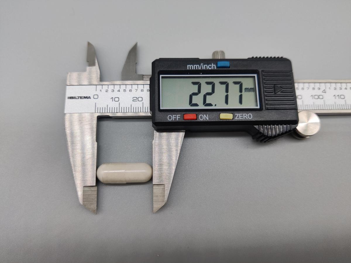 Mätning av Healthwell Vitamin C kapsel 22.77 mm foto taget av oss