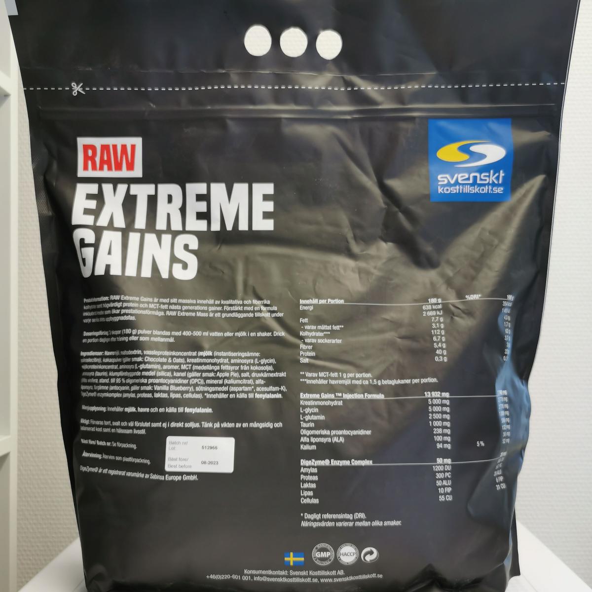 RAW Extreme Gains baksida med näringsinfo och tydliga doser, foto av oss