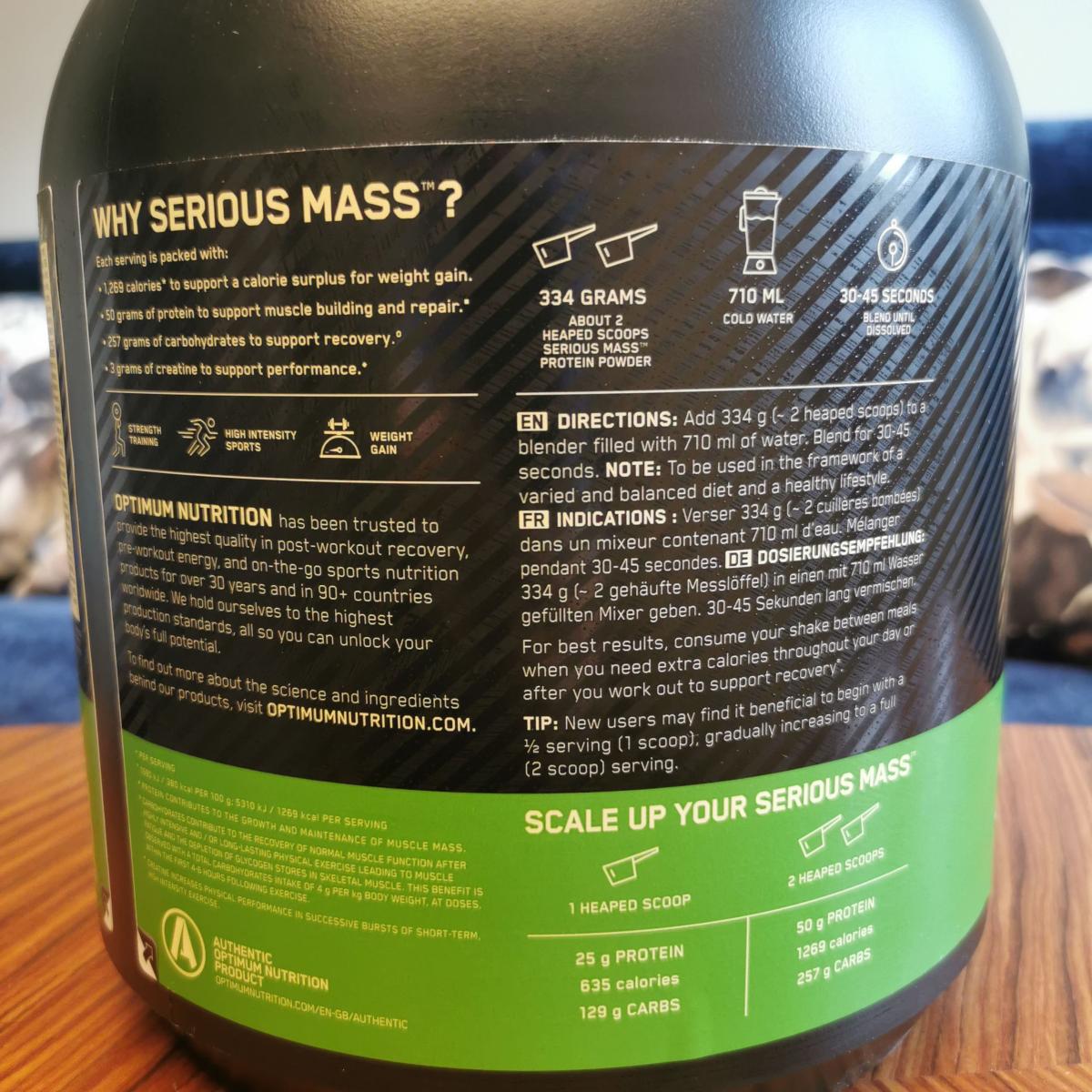 Serious Mass baksida med blandningsråd och skopguide, vårt foto