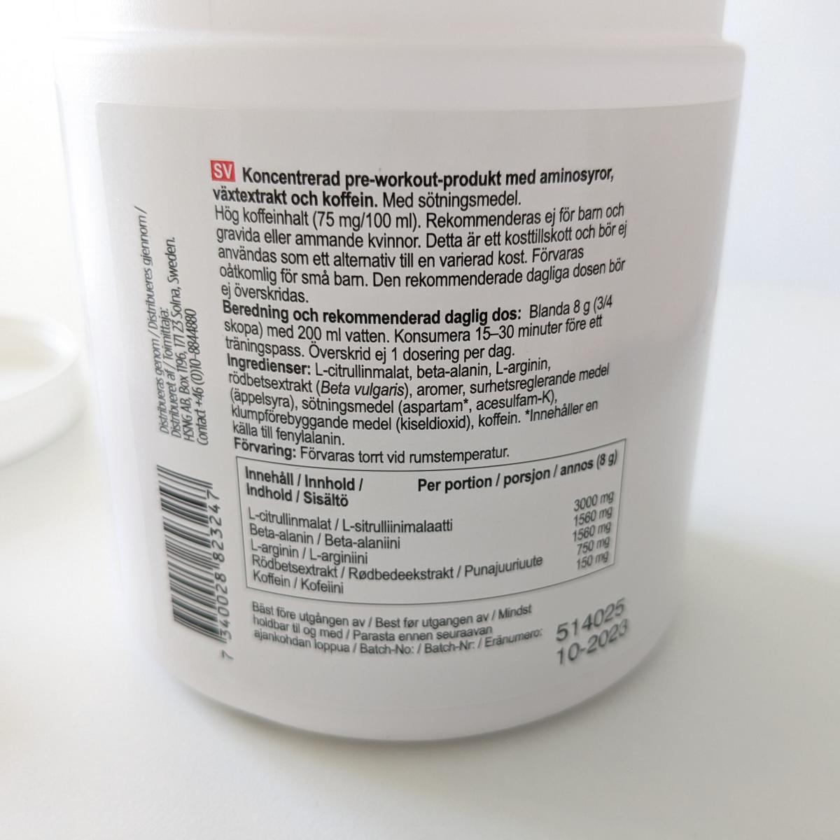 Baksida med innehåll och dosering på Smartsupps PWO, foto från vårt test