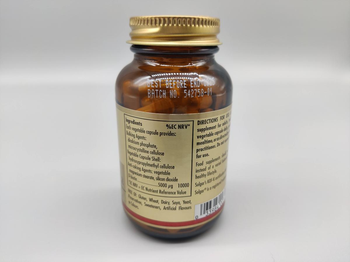 Baksida med ingredienslista och batchnummer på Solgar Biotin 5000 µg, eget foto