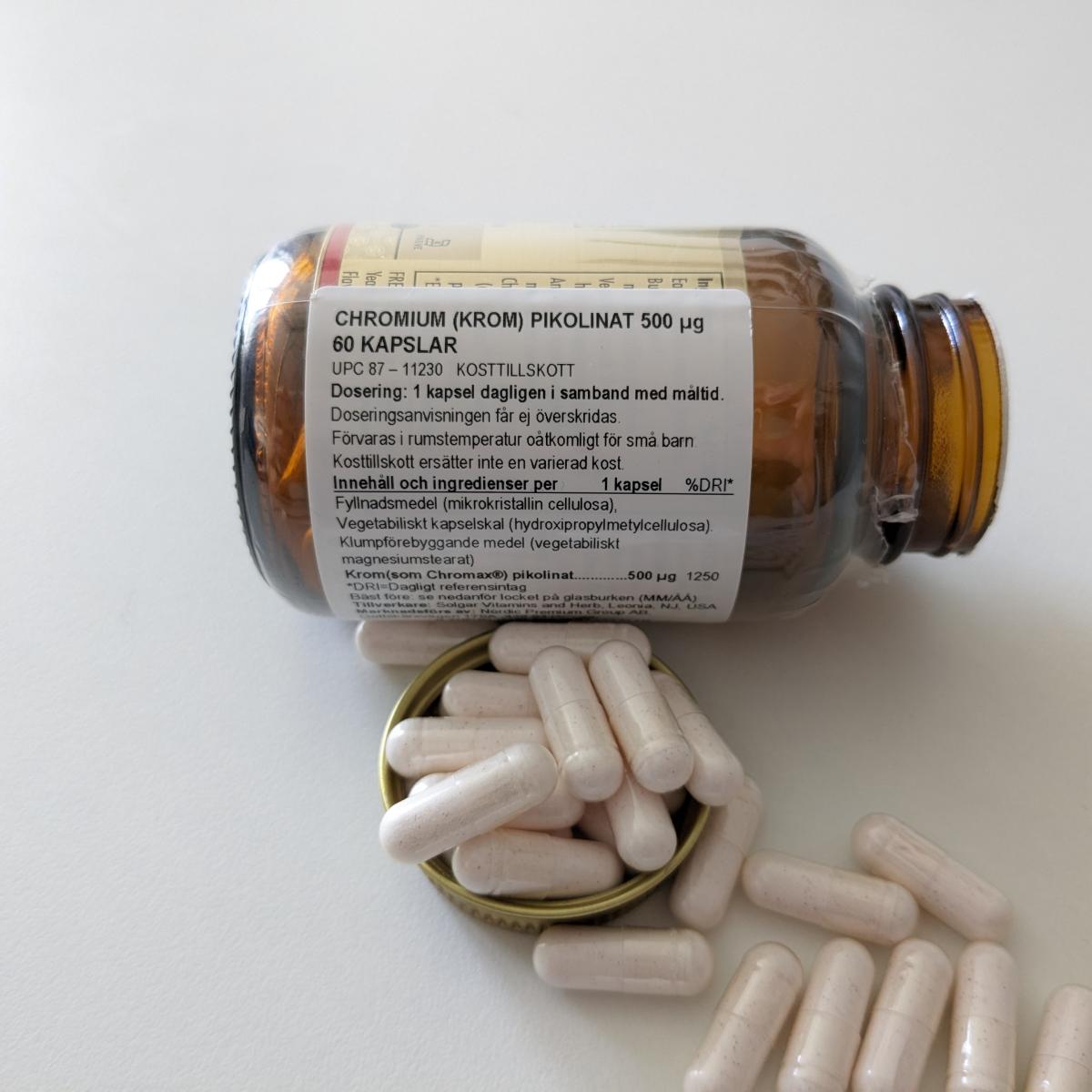 Sidoetikett med dosering och ingredienser på Solgar Chromium Picolinate 500 µg, 60 kapslar