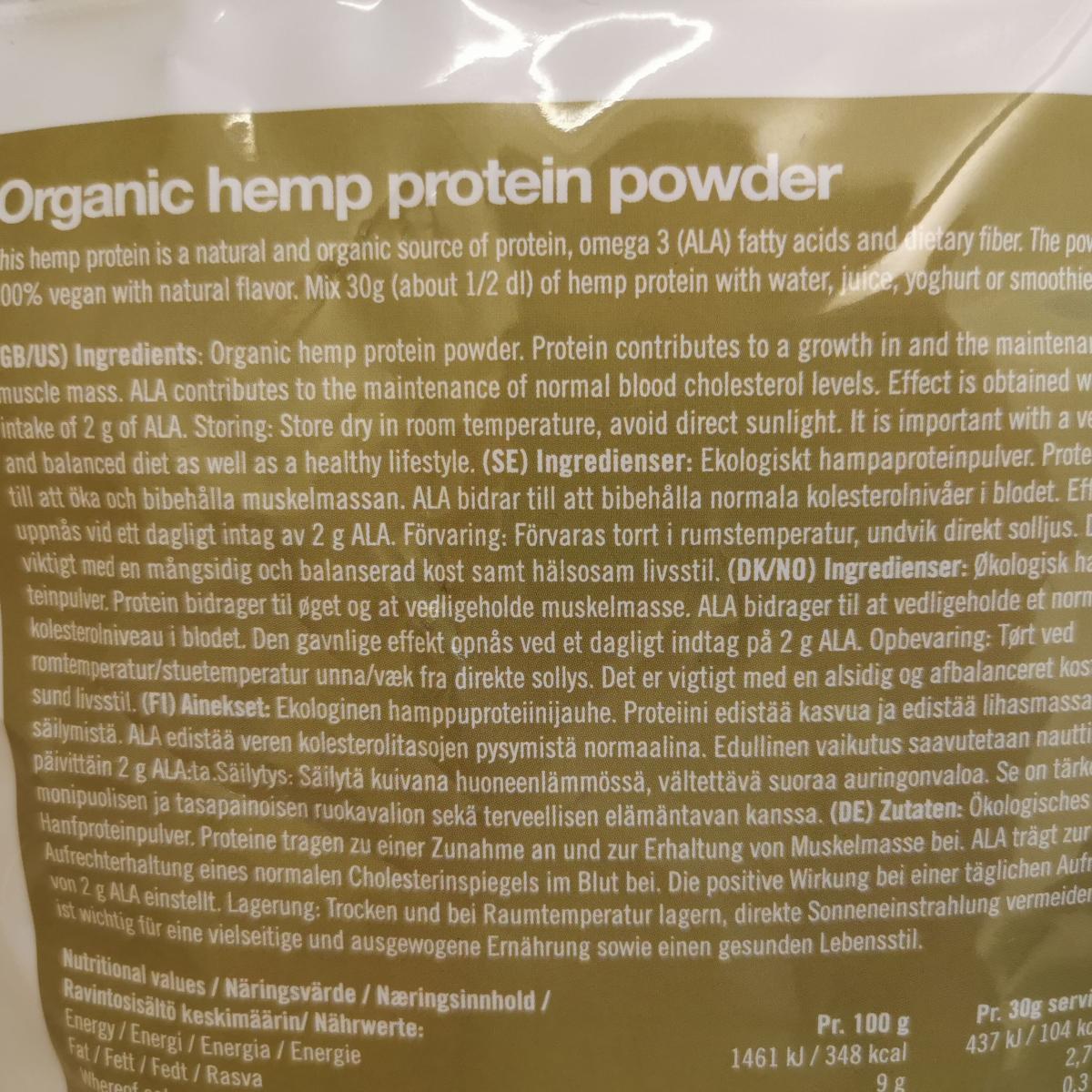 Superfruit Hampaprotein närbild på ingredienslista och användning foto av oss
